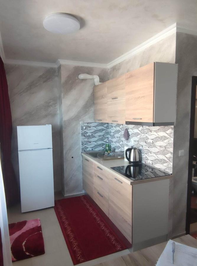 Apartament Piero Pomorie Exterior photo