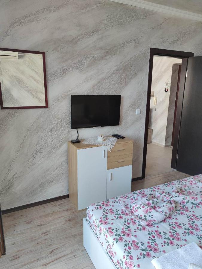 Apartament Piero Pomorie Exterior photo